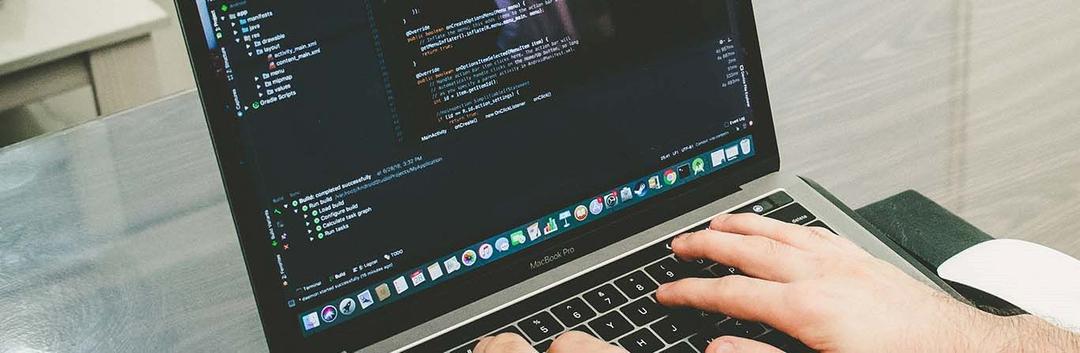 Pursuing a degree in computing and IT abroad: what you must know