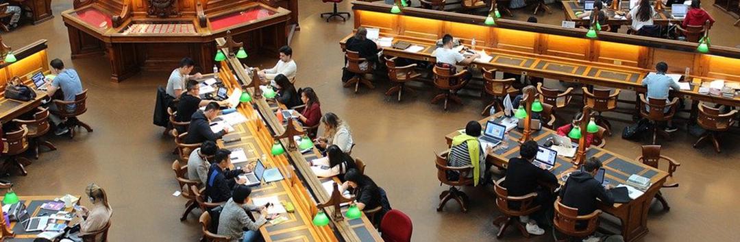الرسوم الدراسة في الجامعات الكندية